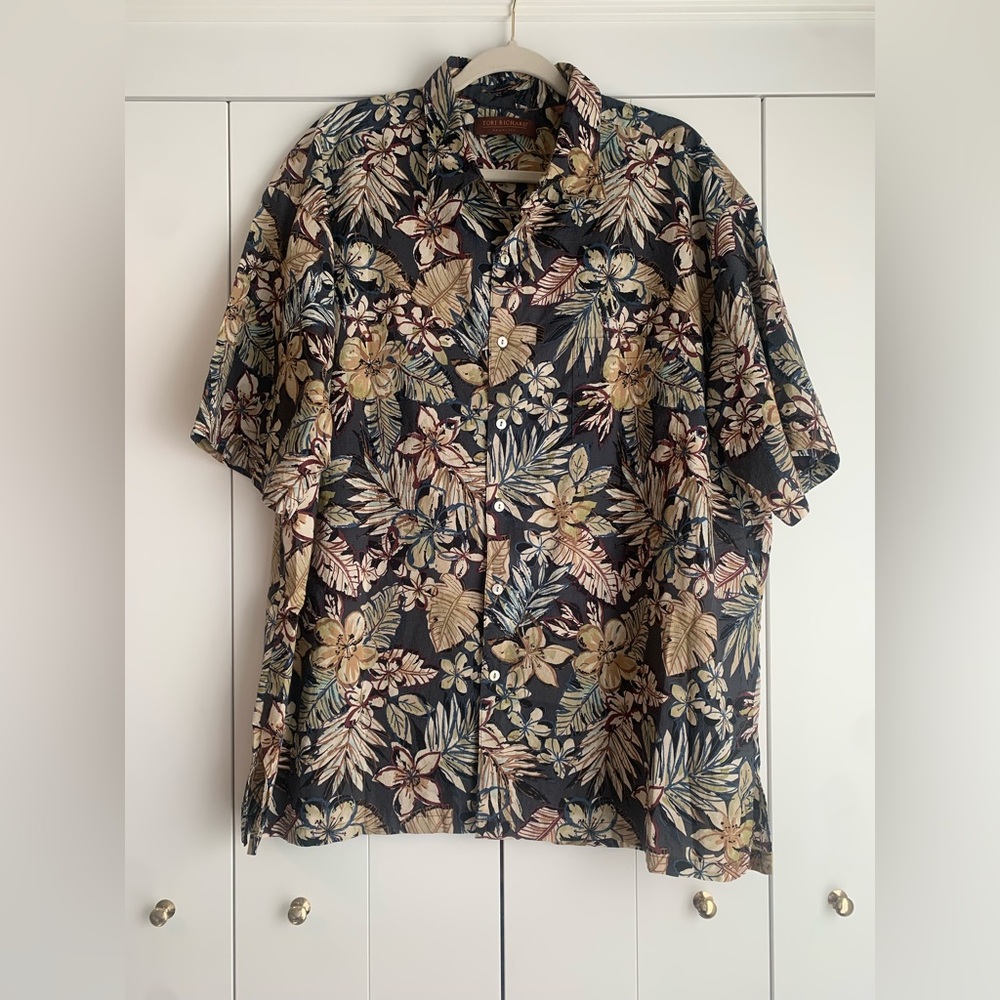 Tori Richard Honolulu Men’s Hawaiian Shirt Floral Palm Print Size 2XL